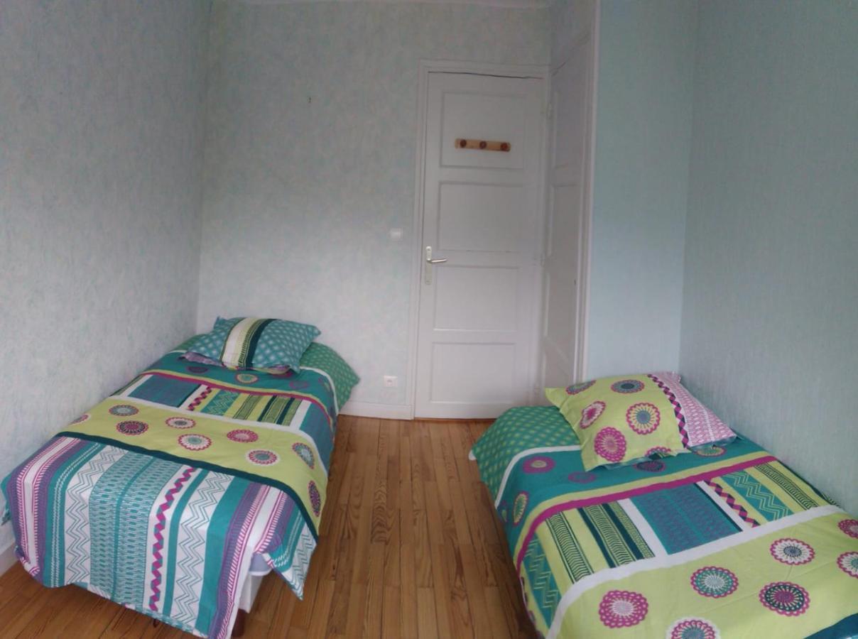 Appartement Location vacances Saint Michel de Maurienne Le Dahu Extérieur photo